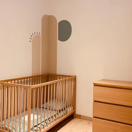 Maison En Plein Centre Avec Terrasse Et Jardin 维尔雅尔姆